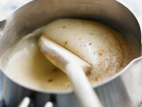 /images/recipes/bechamel_allegee-4by3.jpg